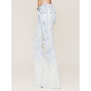 Free People Discharge Bali Low Rise Jeans- size 26